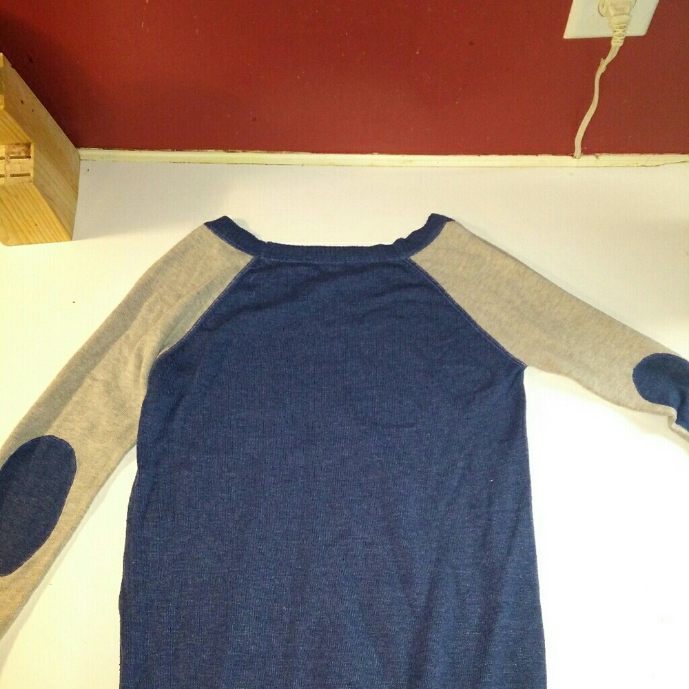 Sweater shirt